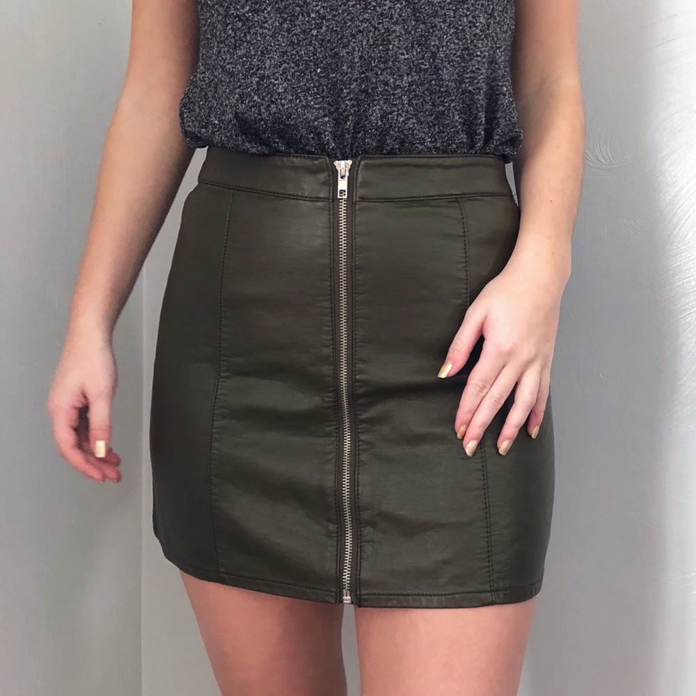 Forever21 Zip Up Skirt